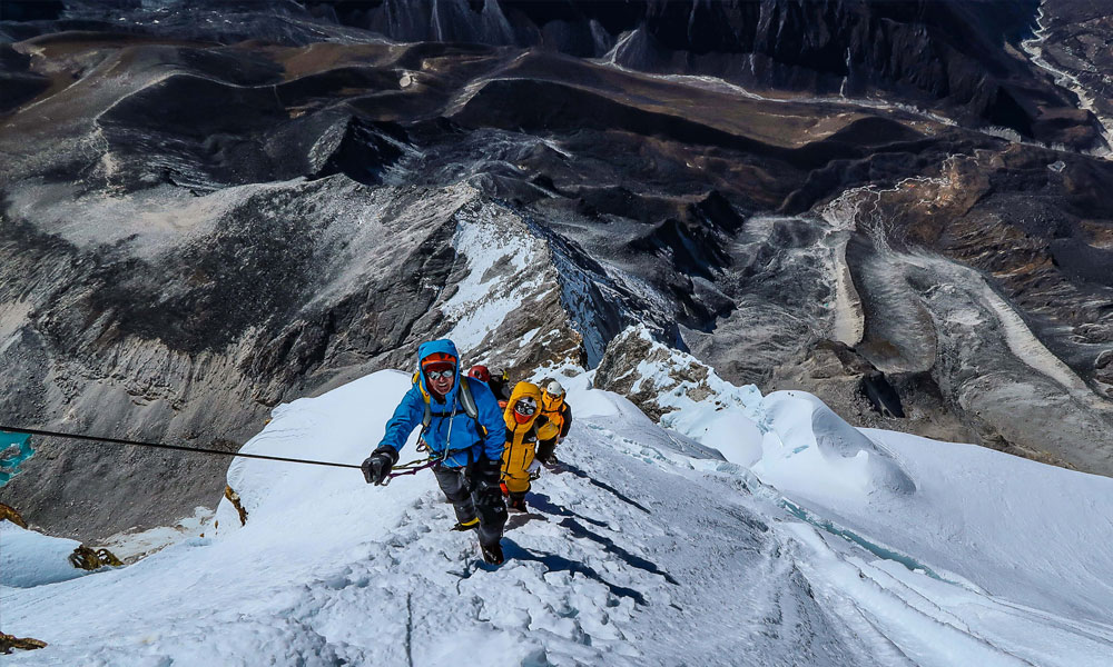 Climbing Training Before Everest Expeditions To Avoid Misfortune  